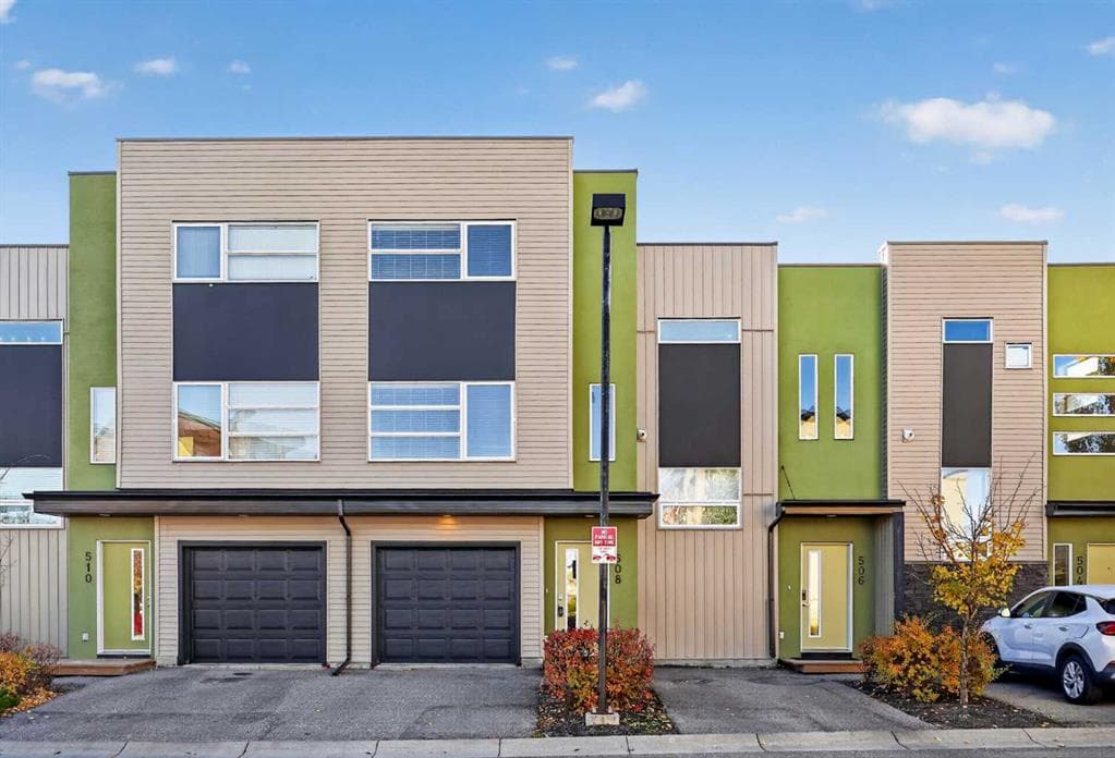 2-bed Townhouse for sale at 508 Covecreek Circle NE, Calgary