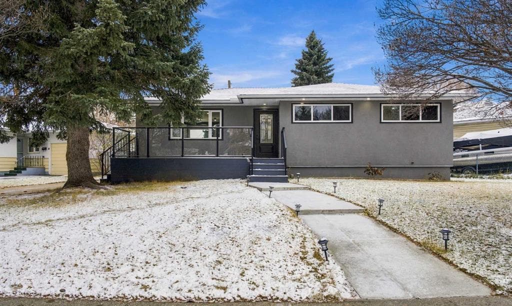 45 Westover Drive SW — photo 1