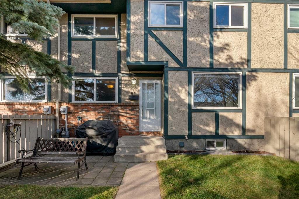 3-bed Townhouse for sale at 81, 203 Lynnview Road SE, Calgary