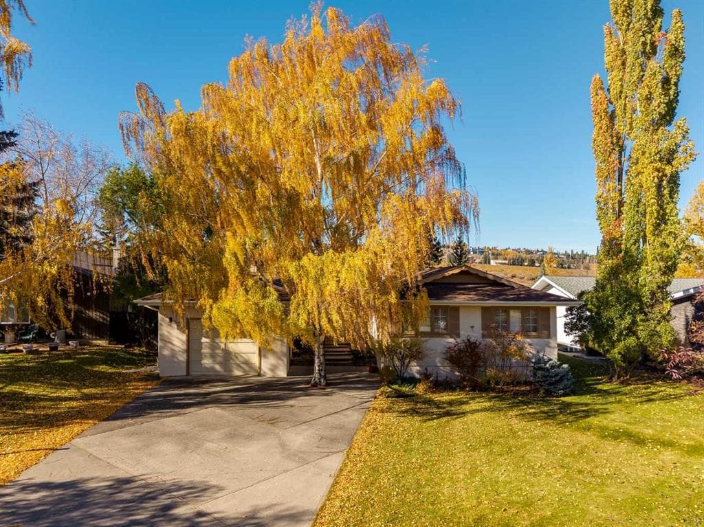 339 Wildwood Drive SW — photo 1