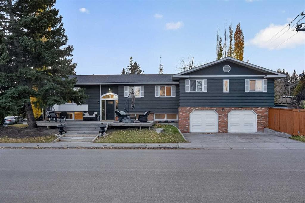 4-bed Detached for sale at 1415 Lake Ontario Drive SE, Calgary