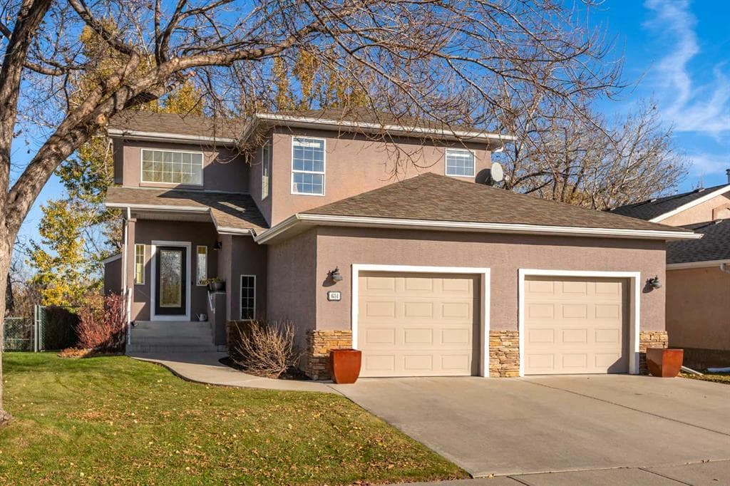 4-bed Detached for sale at 634 Lineham Acres Drive NW, High River