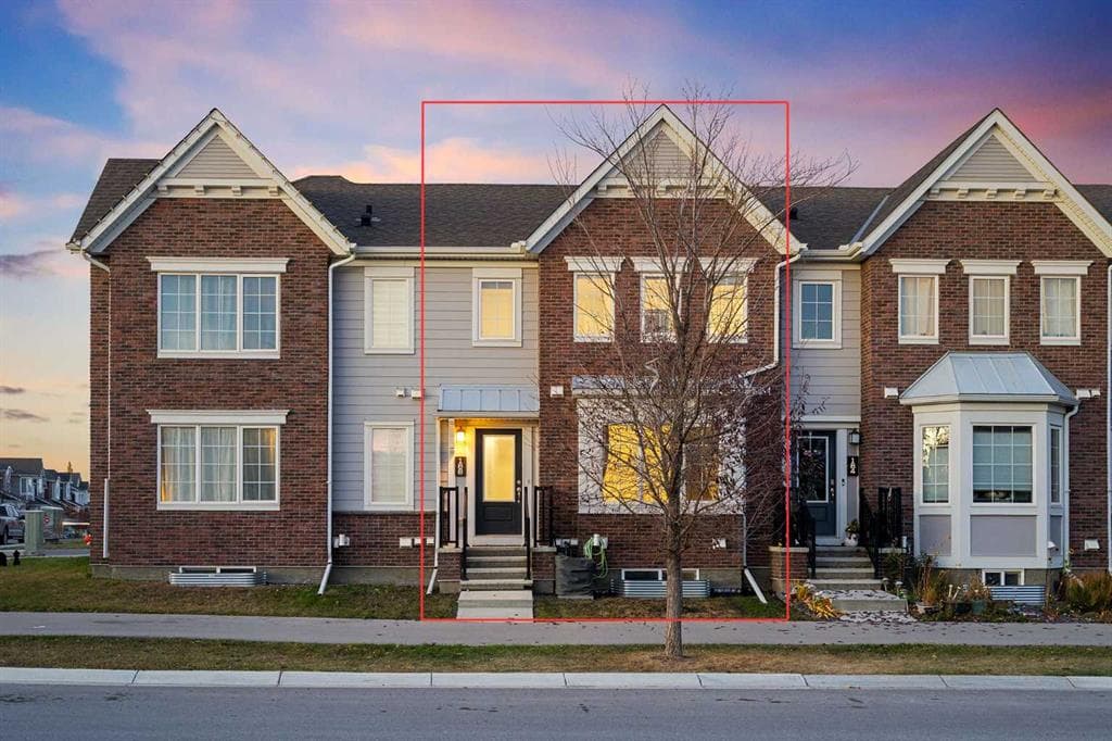188 Yorkville Avenue SW — photo 1