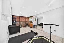 Thumbnail 28