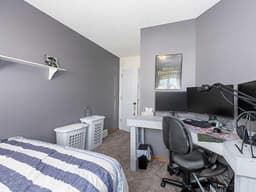 Thumbnail 38