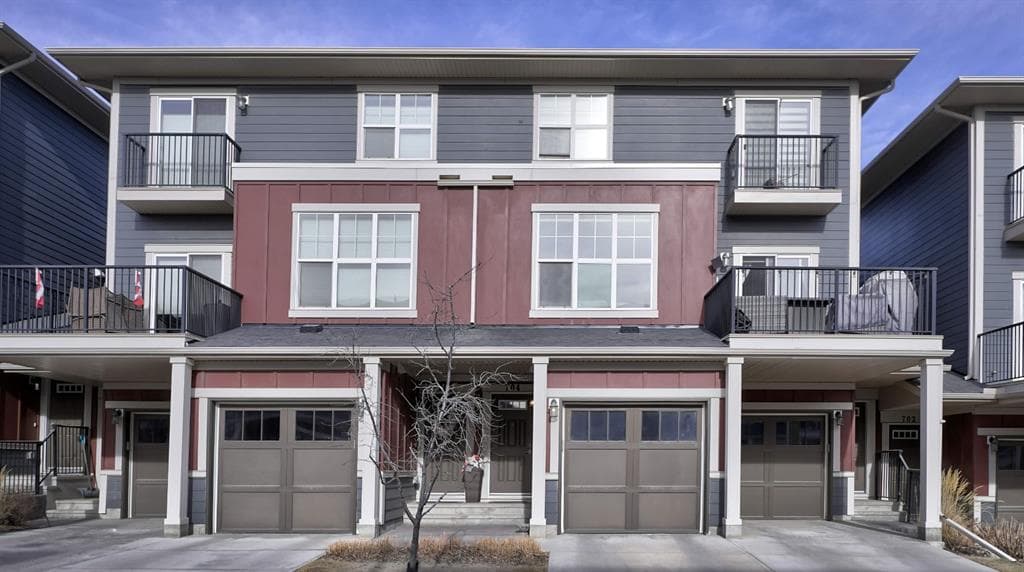 2-bed Townhouse for sale at 704, 428 Nolan Hill Drive NW, Calgary
