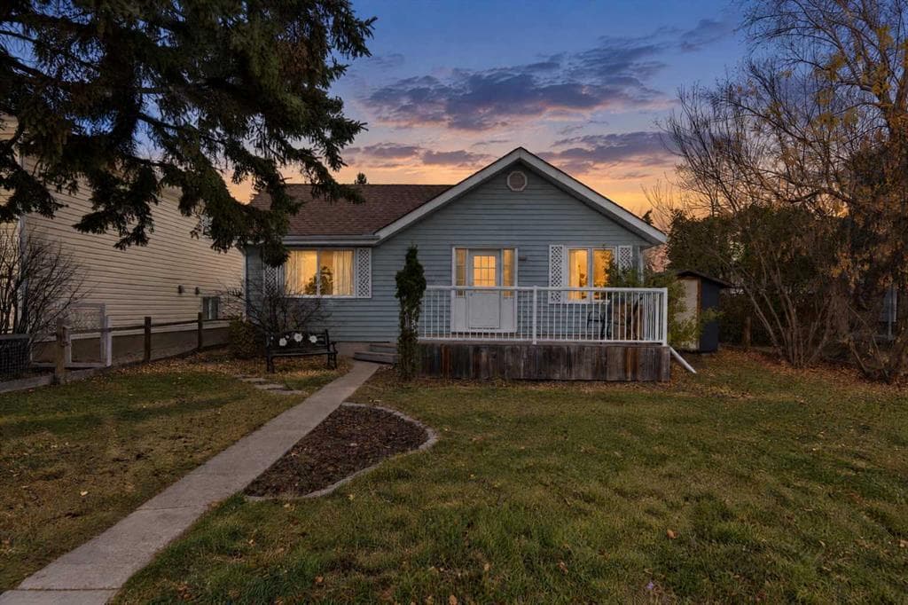 4610 47 Street — photo 1