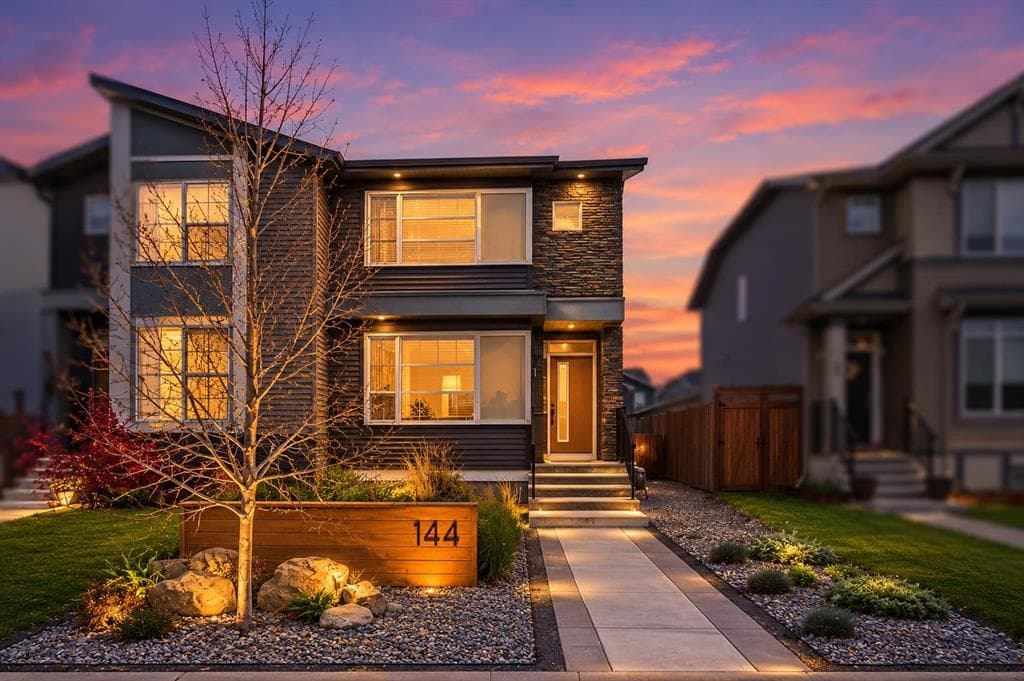 144 Dawson Drive — photo 1