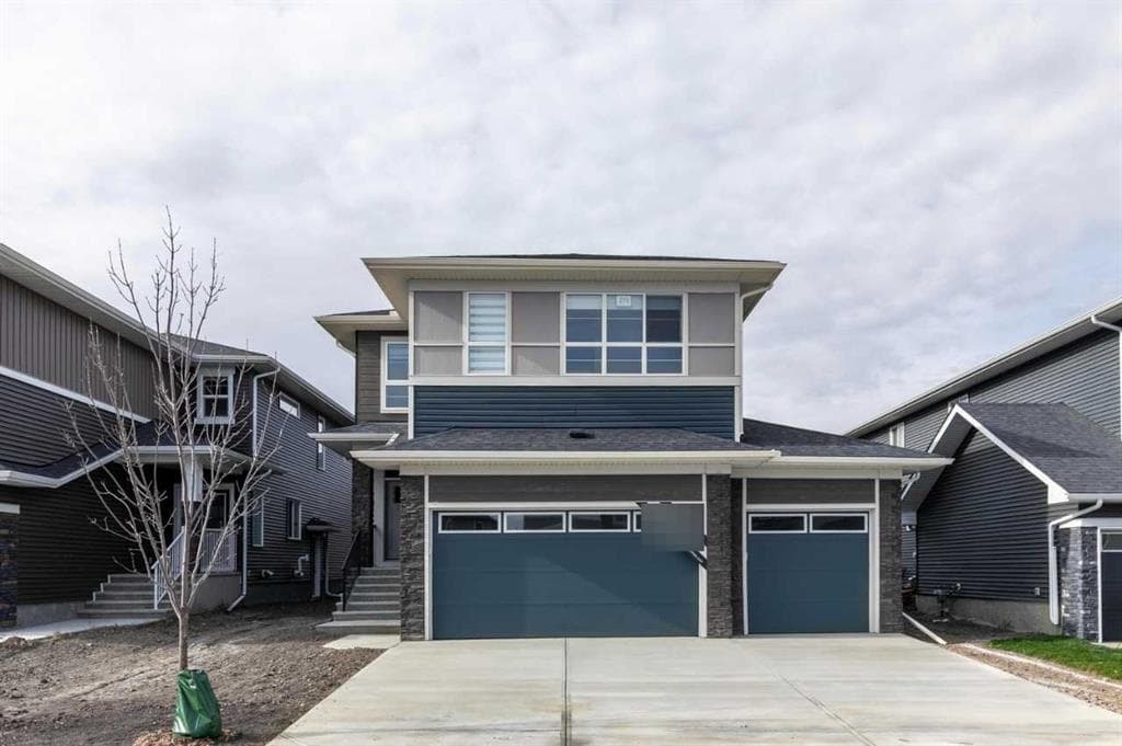 5-bed Detached for sale at 271 Dawson Wharf Rise E, Chestermere