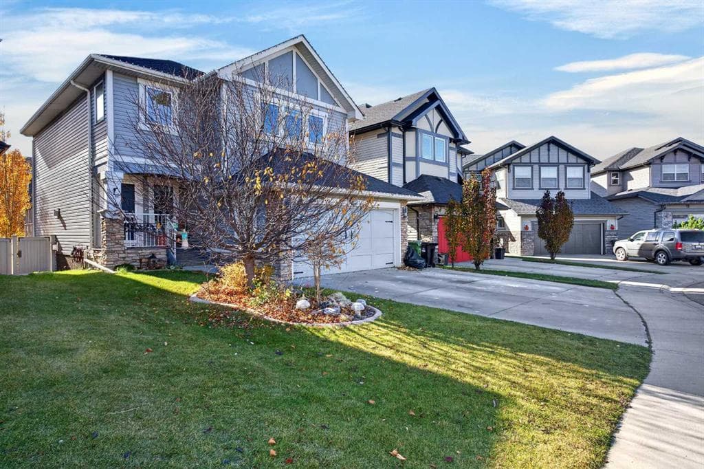 322 Kingsbury View SE — photo 1
