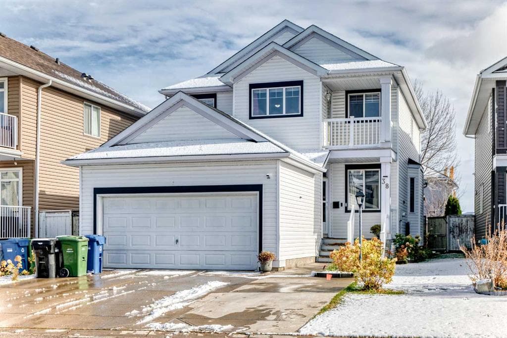 6-bed Detached for sale at 38 Coral Reef Crescent NE, Calgary