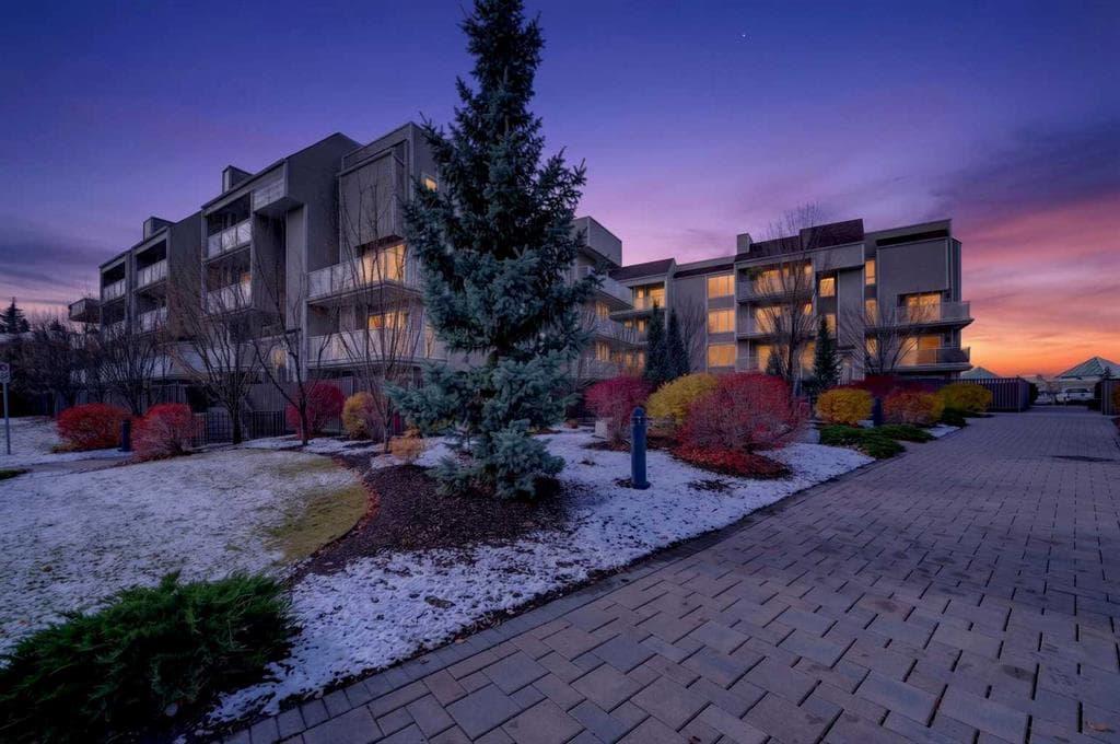 1-bed Apartment for sale at 307, 3717 42 Street NW, Calgary