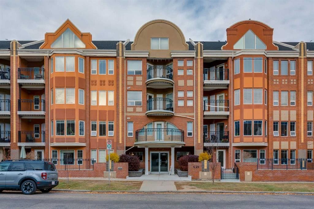 113, 838 19 Avenue SW — photo 1