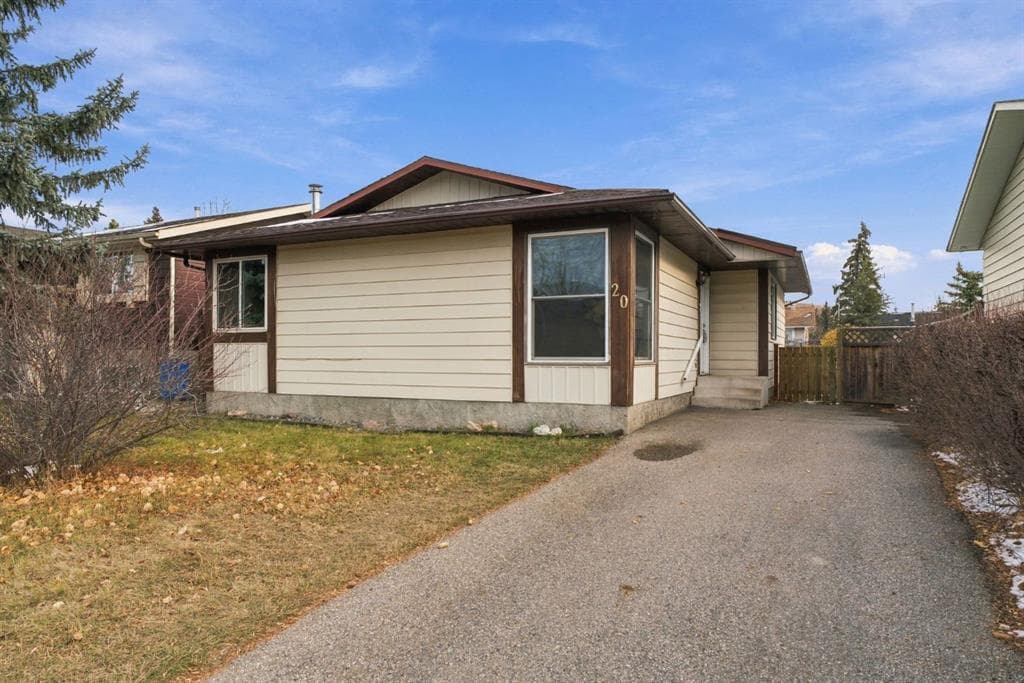 20 Glenpatrick Place — photo 1