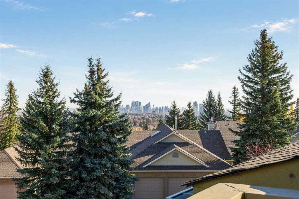 639 Stratton Terrace SW — photo 1