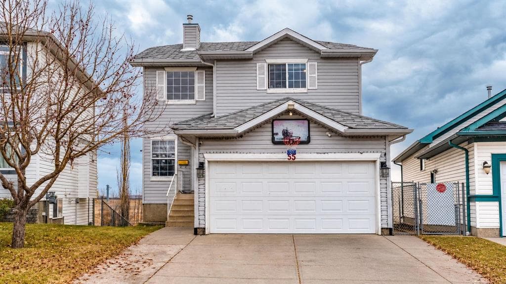 4-bed Detached for sale at 55 Anaheim Crescent NE, Calgary