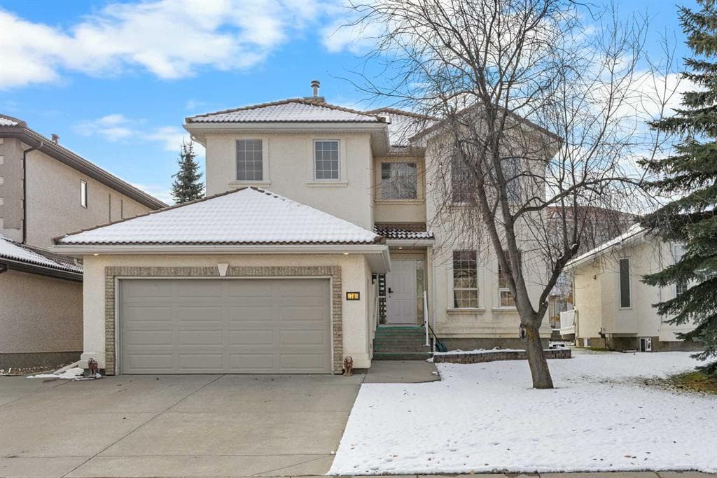 78 Hamptons Circle NW — photo 1