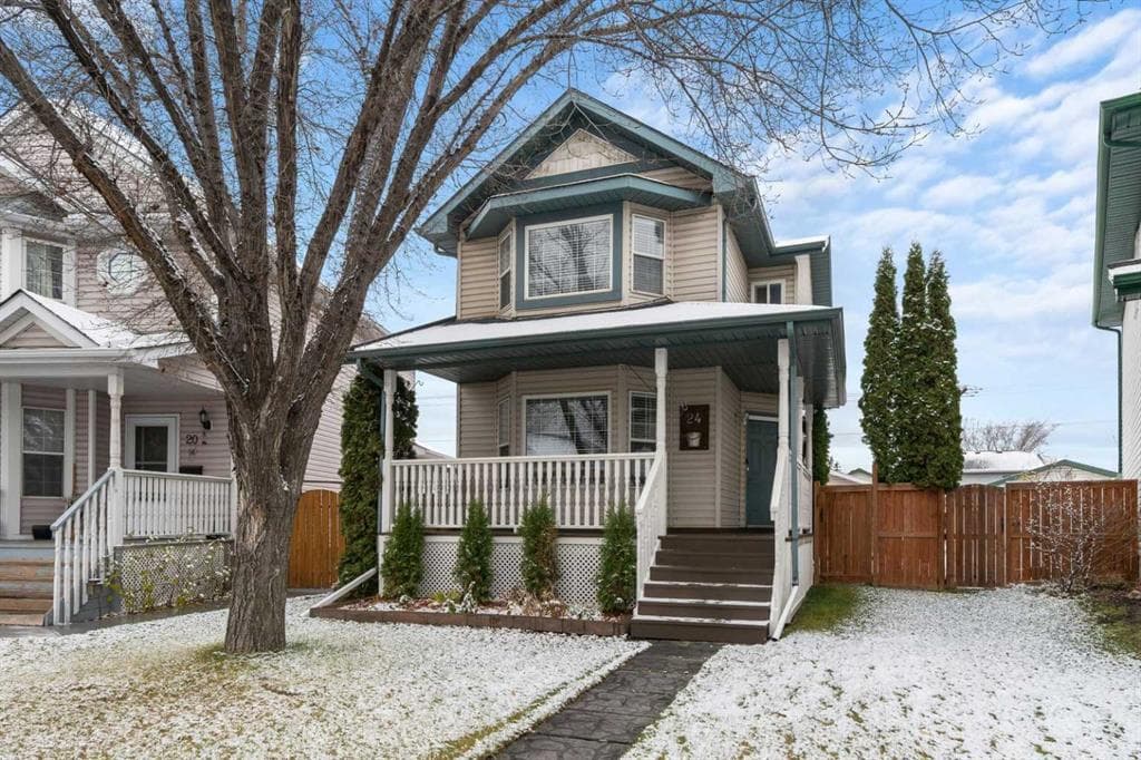 24 Mt Allan Circle SE — photo 1