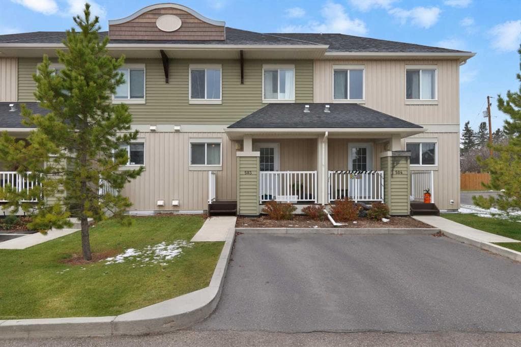 503 Clover Way — photo 1