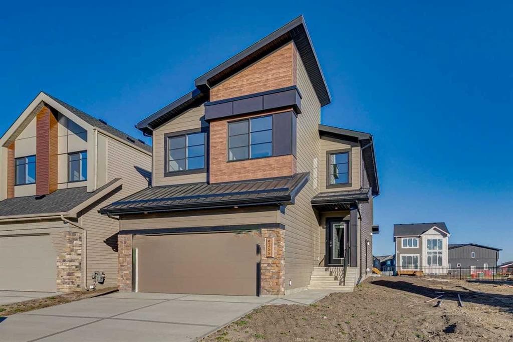 3-bed Detached for sale at 355 Heartwood Gardens SE, Calgary