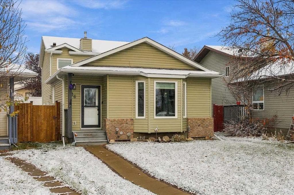 36 Covington Mews NE — photo 1