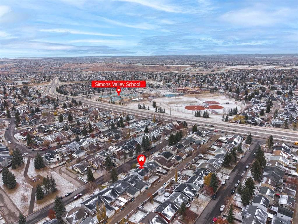 100 Macewan Park Road NW — photo 1