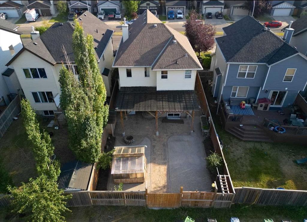 988 Copperfield Boulevard SE — photo 1