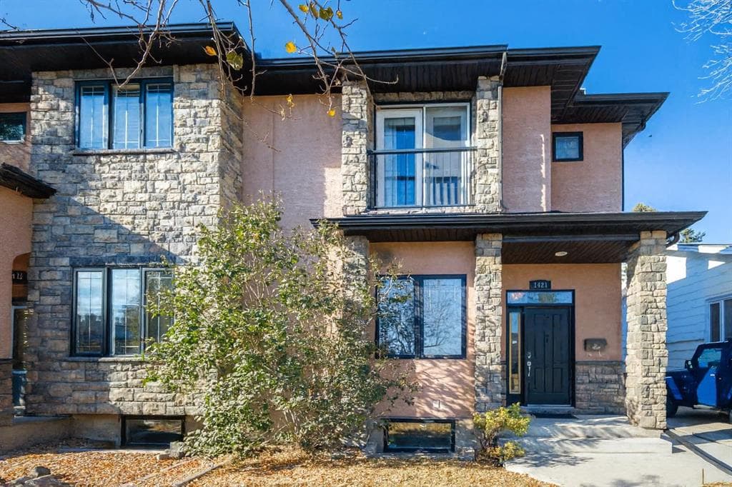 4-bed Semi-detached for sale at 1421 40 Street SW, Calgary
