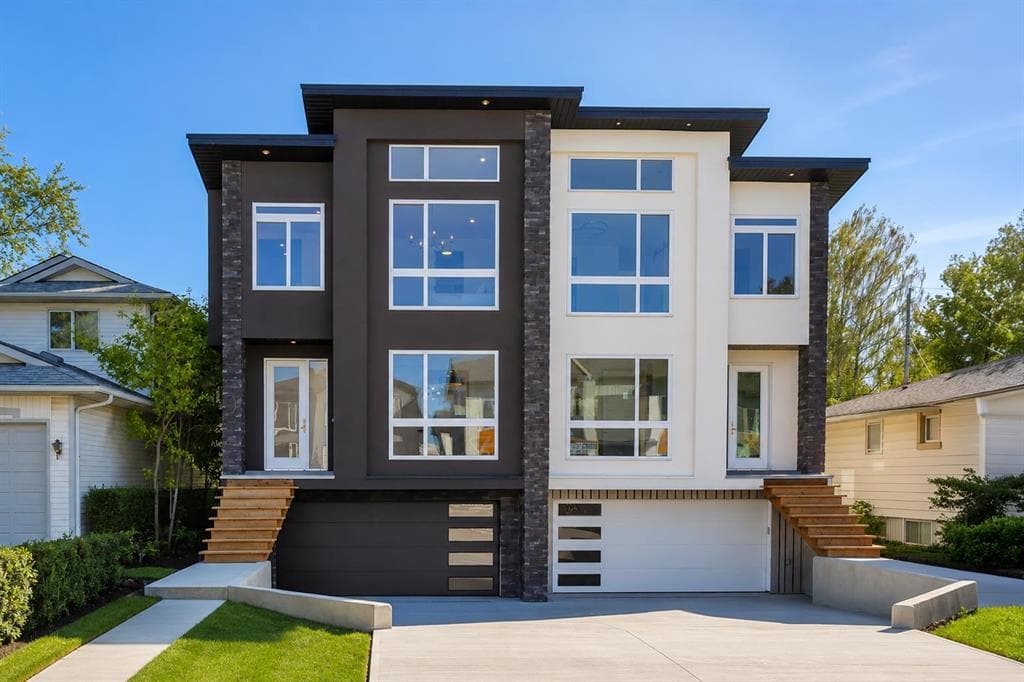 4-bed Semi-detached for sale at 415 37 Avenue NW, Calgary