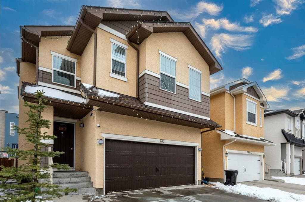 3-bed Detached for sale at 60 Covecreek Mews NE, Calgary
