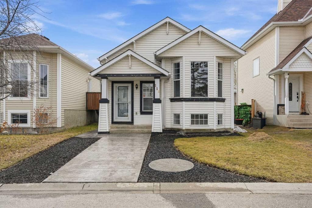 4-bed Detached for sale at 113 Mt Lorette Place SE, Calgary