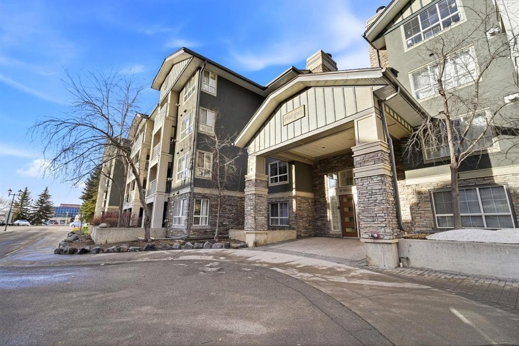 1-bed Apartment for sale at 426, 35 Richard Court SW, Calgary