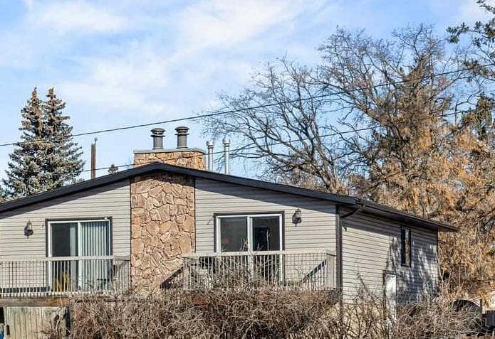 7006A Bowness Road NW — photo 1