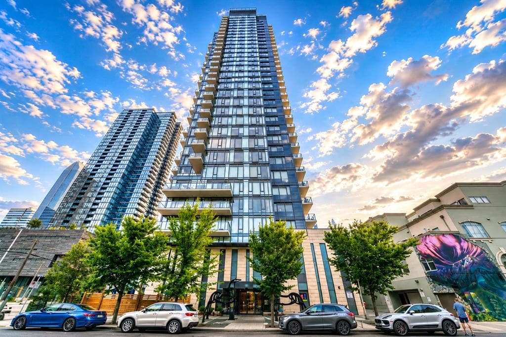 2-bed Apartment for sale at 1402, 1010 6 Street SW, Calgary