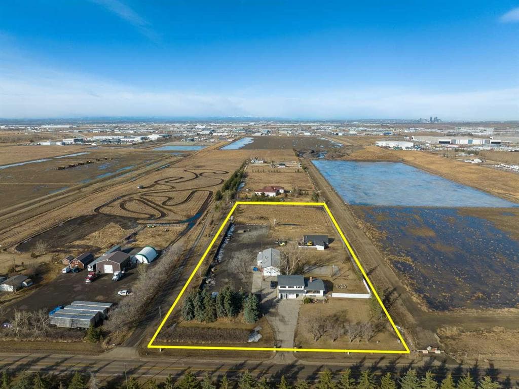 4-bed Detached for sale at 235027 Range Road 284, Rural Rocky View County