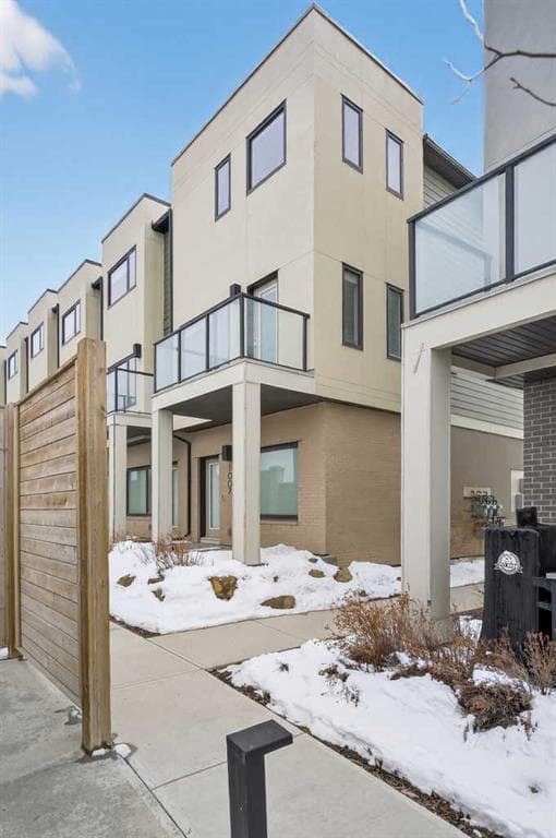 2-bed Townhouse for sale at 1007, 218 Sherwood Square NW, Calgary