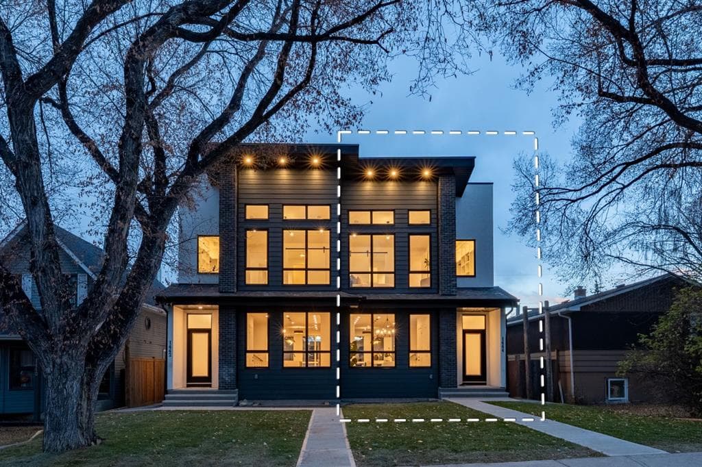 5-bed Semi-detached for sale at 1444 43 Street SW, Calgary