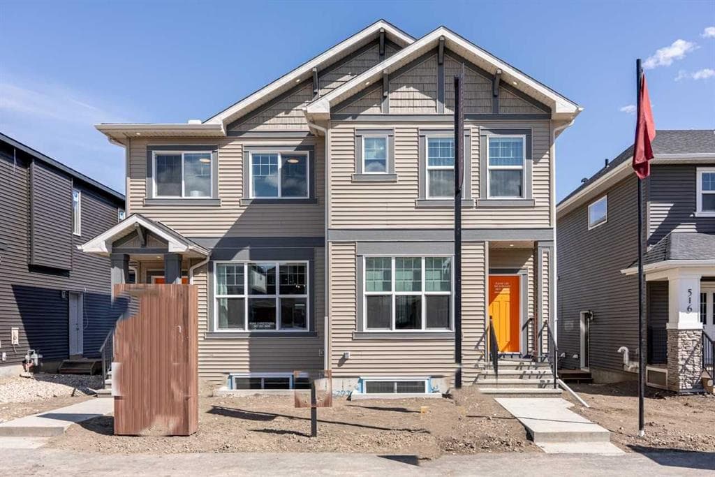3-bed Semi-detached for sale at 61 Aquila Terrace NW, Calgary