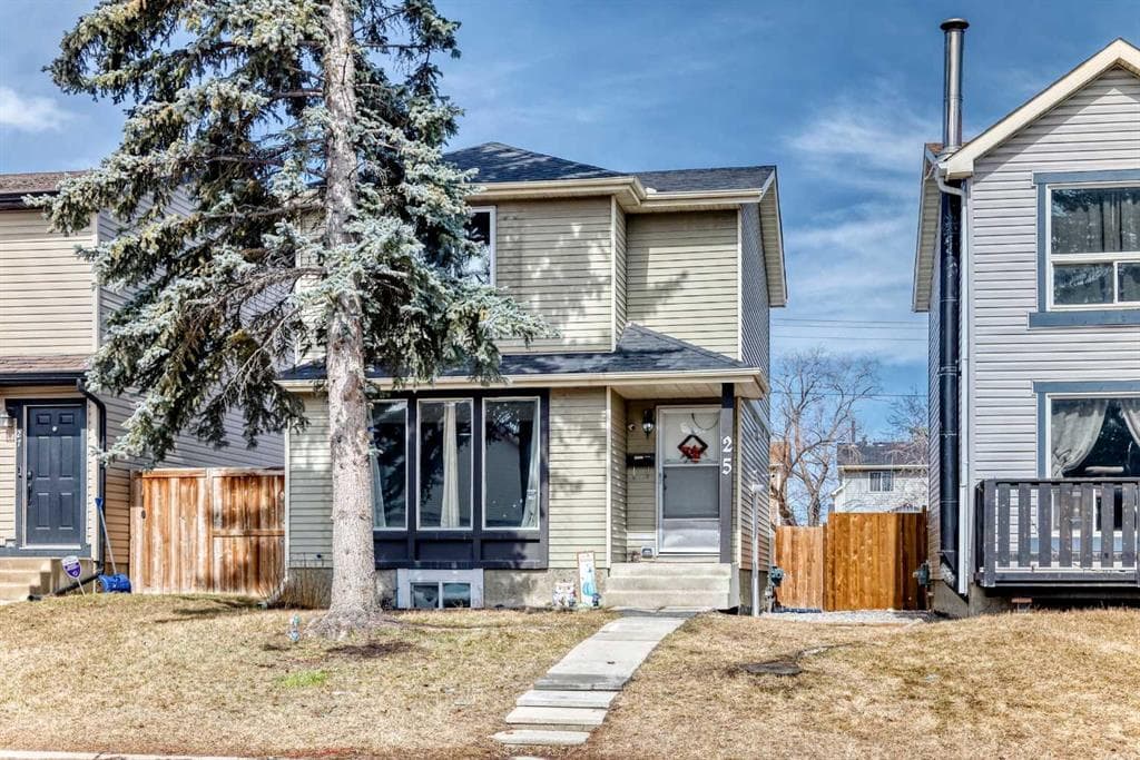 3-bed Detached for sale at 25 Erin Ridge Road SE, Calgary