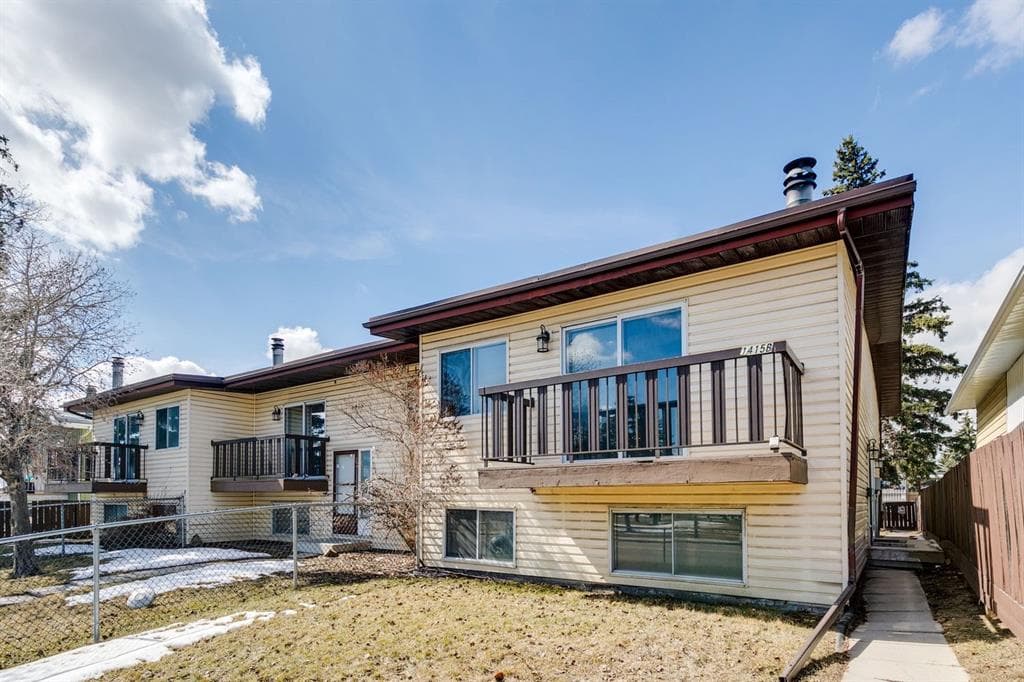 2-bed Townhouse for sale at B, 1415 44 Street SE, Calgary