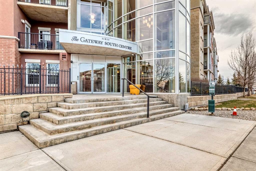1-bed Apartment for sale at 3008, 11811 Lake Fraser Drive SE, Calgary