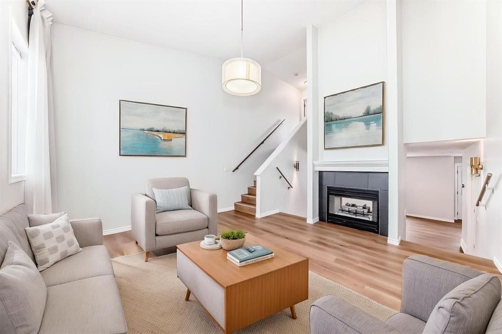 3-bed Townhouse for sale at 155 Prominence Heights SW, Calgary