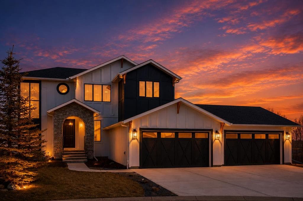 4-bed Detached for sale at 35 Monterra Cove, Cochrane Lake