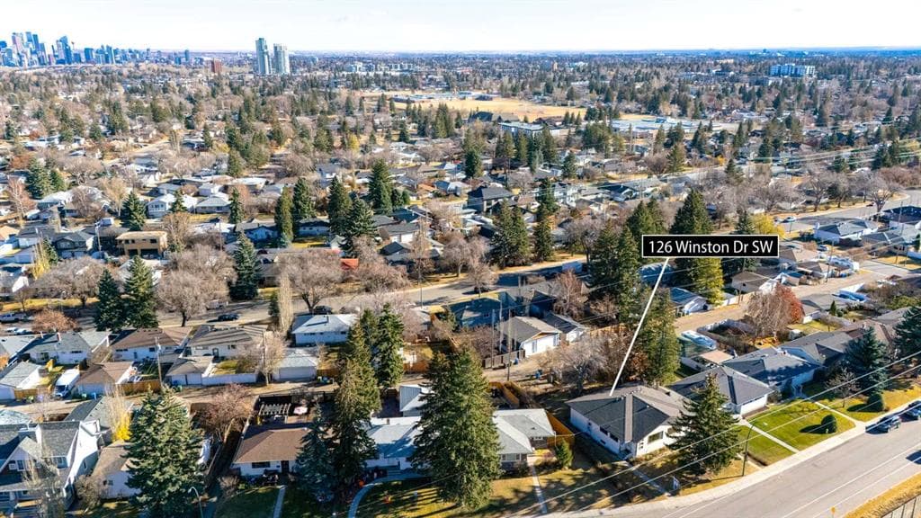2-bed Semi-detached for sale at 126 Winston Drive SW, Calgary