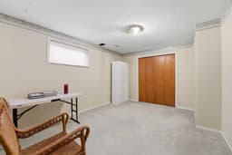 Thumbnail 40