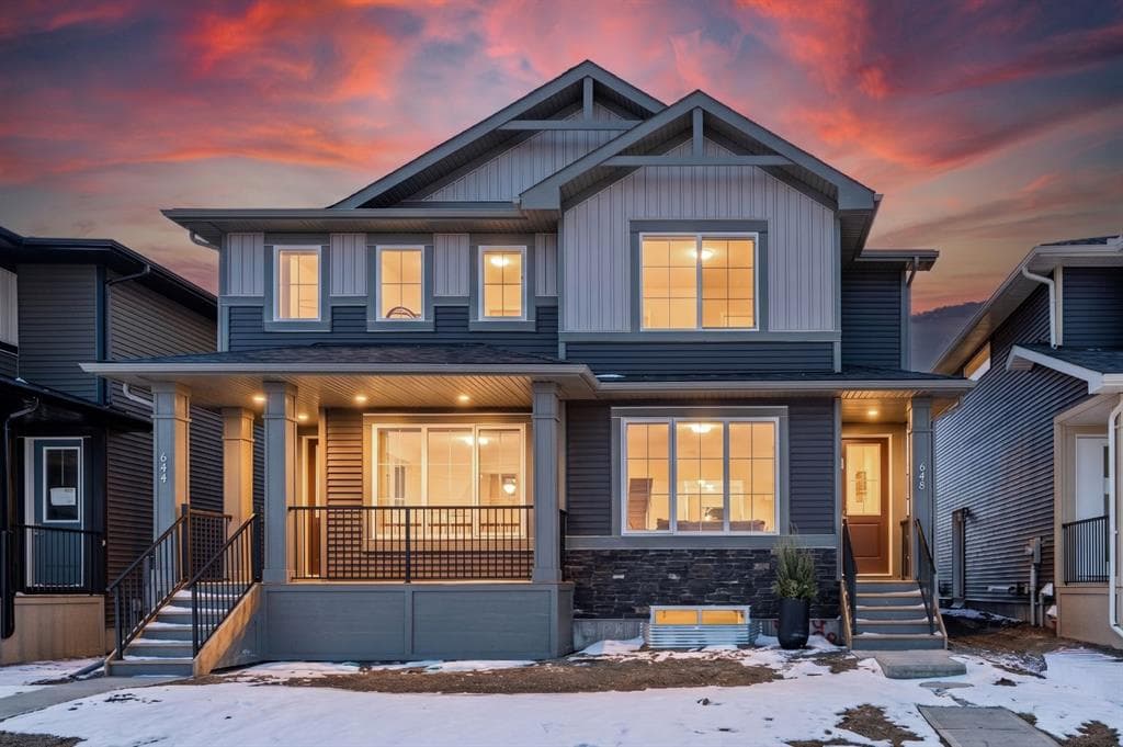 3-bed Semi-detached for sale at 648 Sora Boulevard SE, Calgary