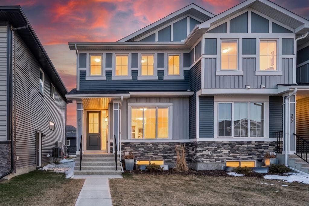 3-bed Townhouse for sale at 376 Sora Boulevard SE, Calgary