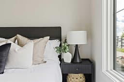 Thumbnail 25
