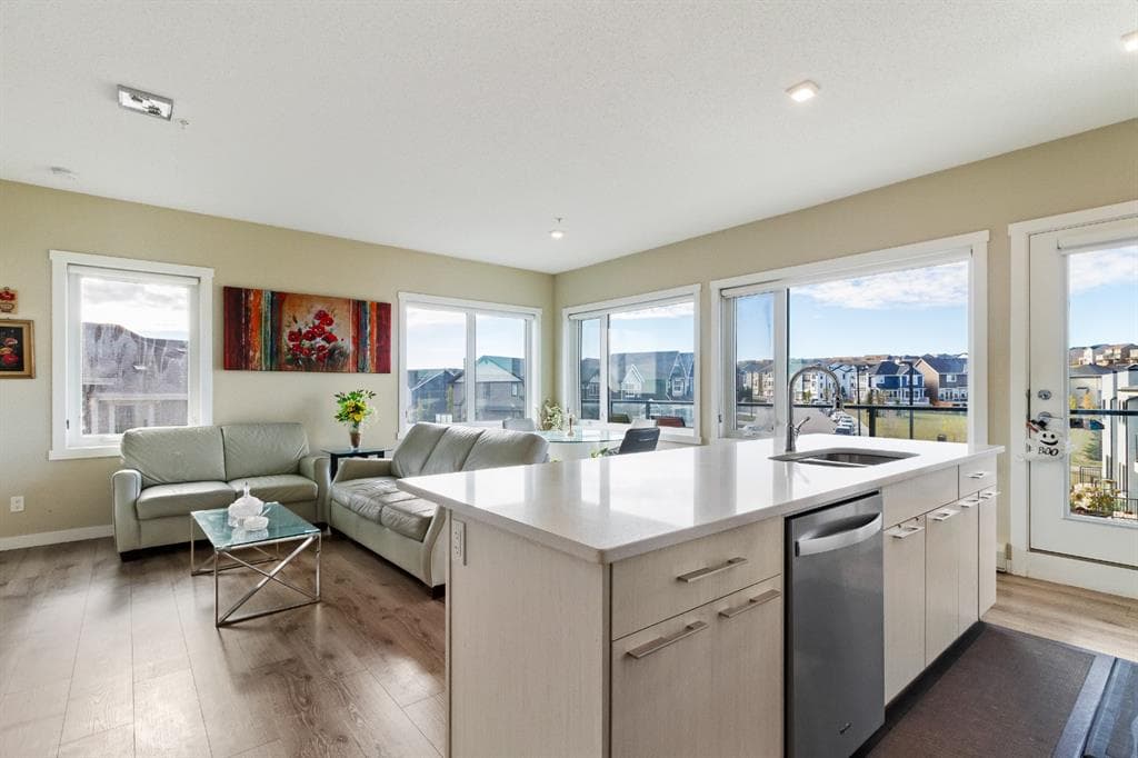 2-bed Apartment for sale at 302, 214 Sherwood Square NW, Calgary