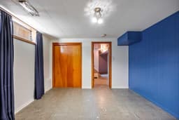 Thumbnail 36